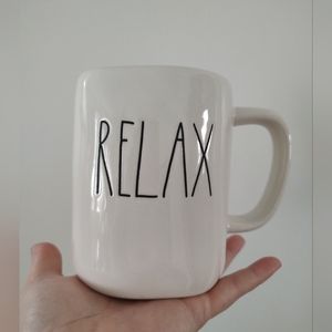HP 💕 Rae Dunn Relax Mug
